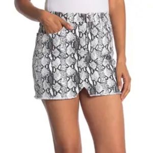FRAME Le Mini Skirt Grey Python Print
